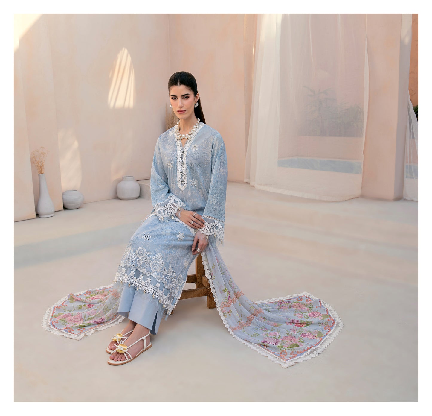 EMBROIDERED LAWN