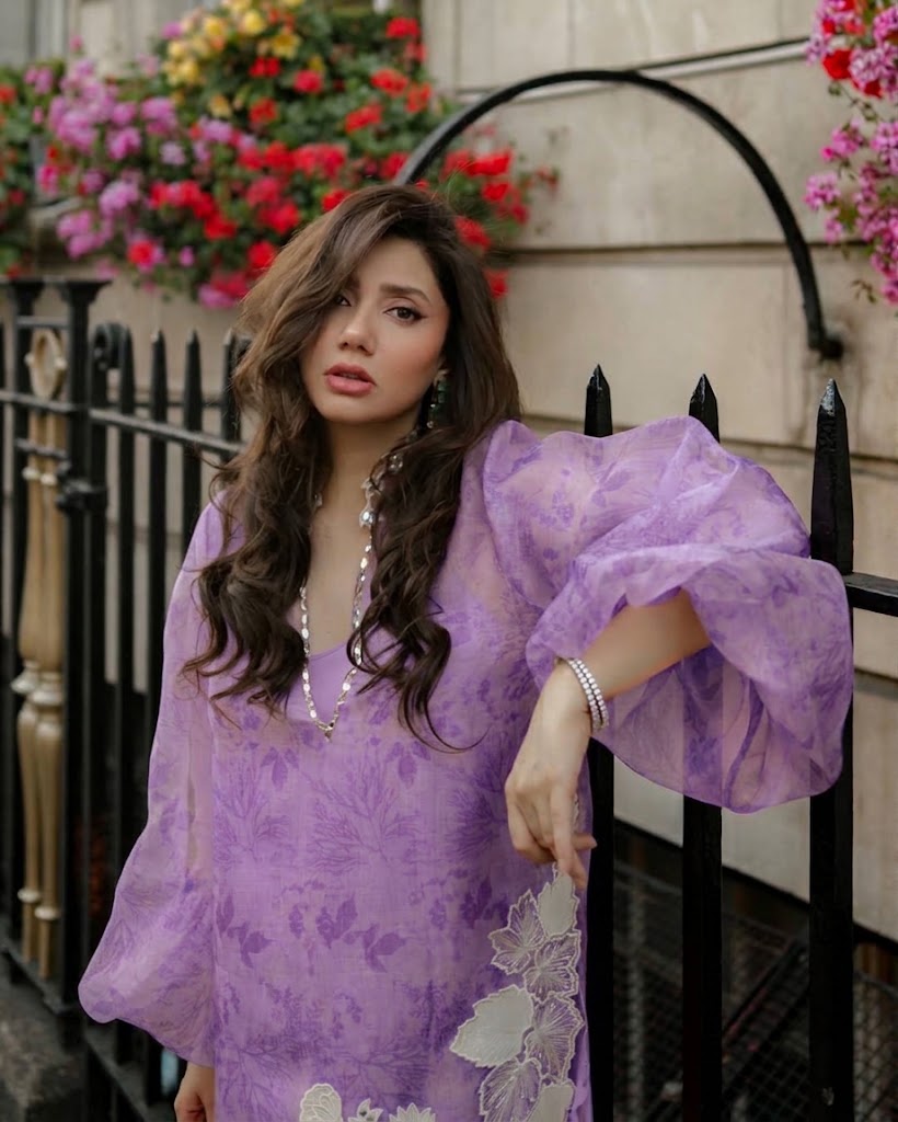 The Divine Luxury Pret Formal