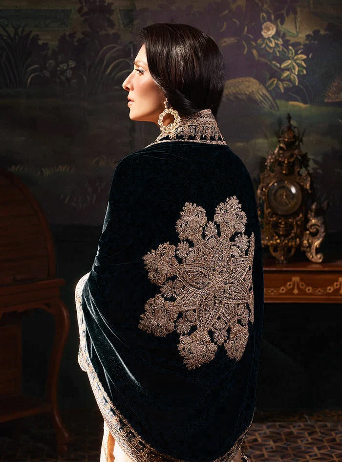 The Opulent Velvet Festive Wedding